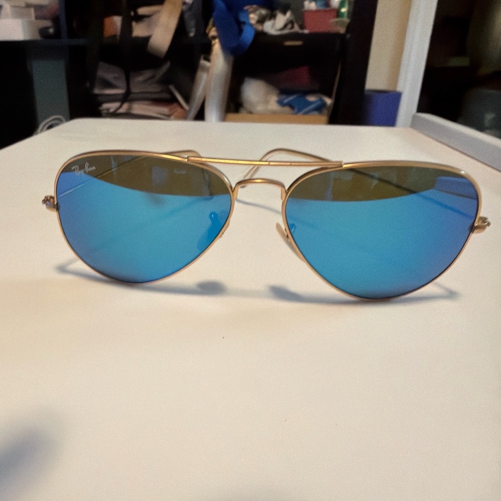 Ray-Ban Aviator Sunglasses Blue Mirror Lenses Gold Frame Classic Pilot